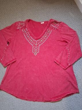 Reba Red Studded Western Boho V-Neck 3/4 Sleeve Top